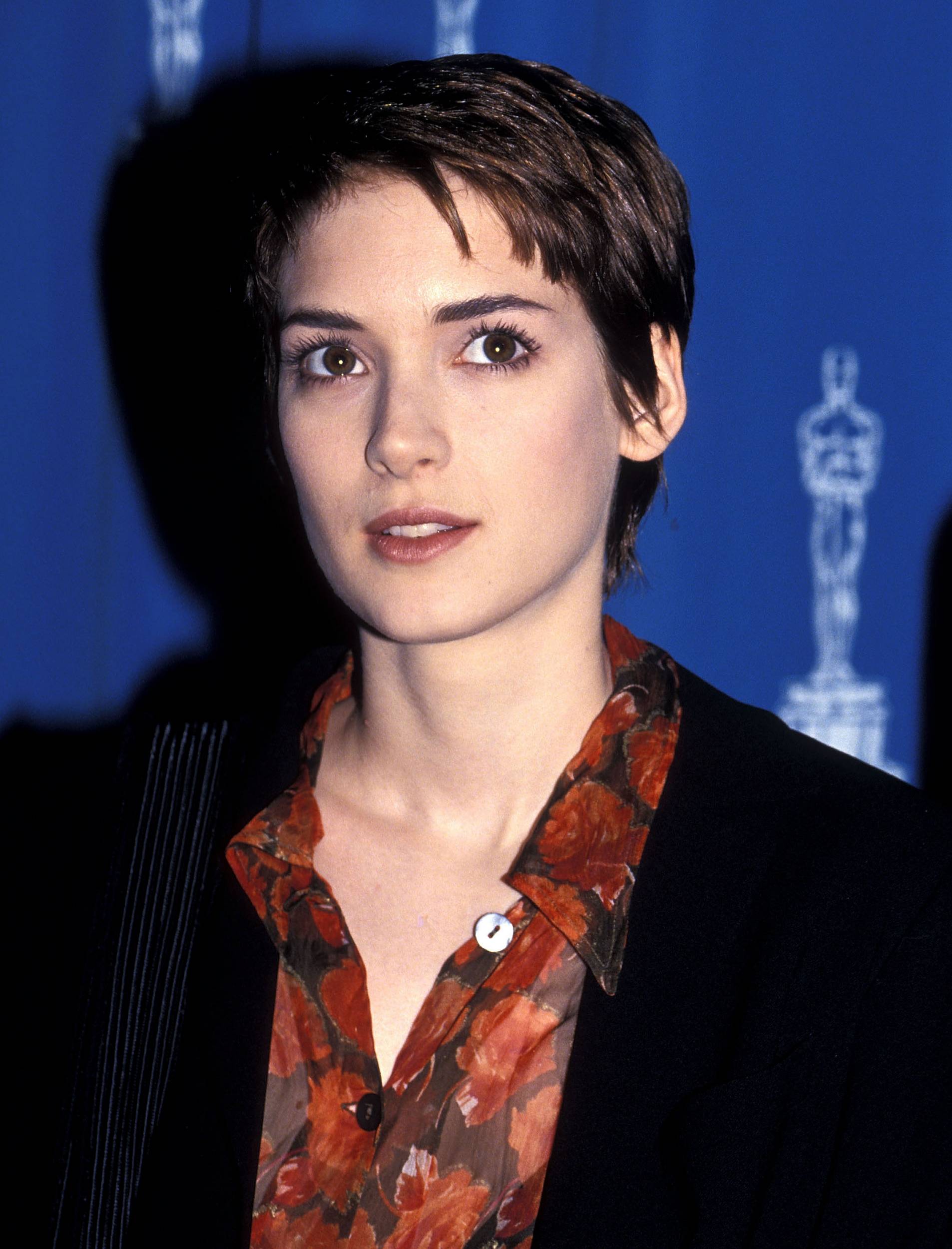 HQ_00005.jpg HQ_00005.jpg