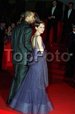 wr-cannes-02.jpg wr-cannes-02.jpg