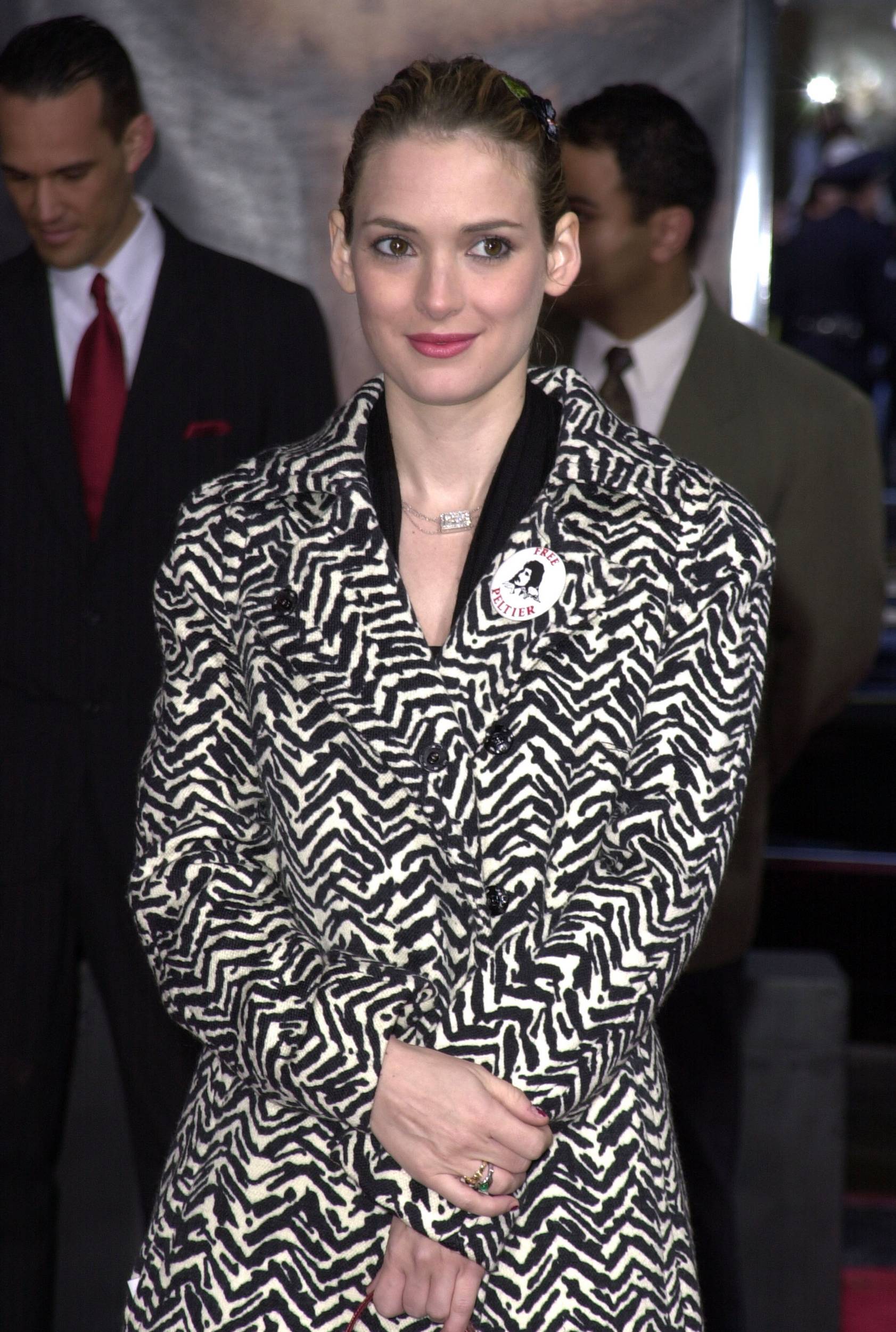 HQ_0035.jpg HQ_0035.jpg