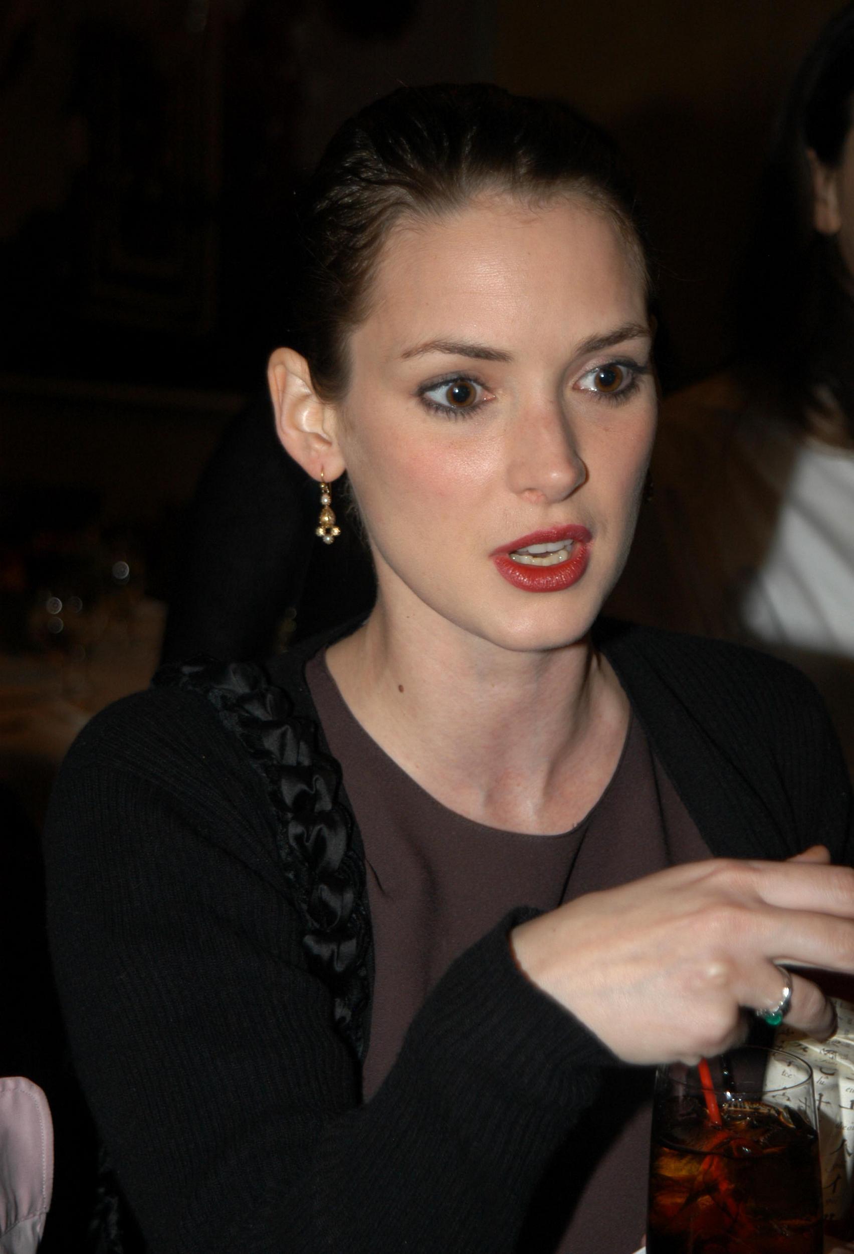 HQ_0018.jpg HQ_0018.jpg