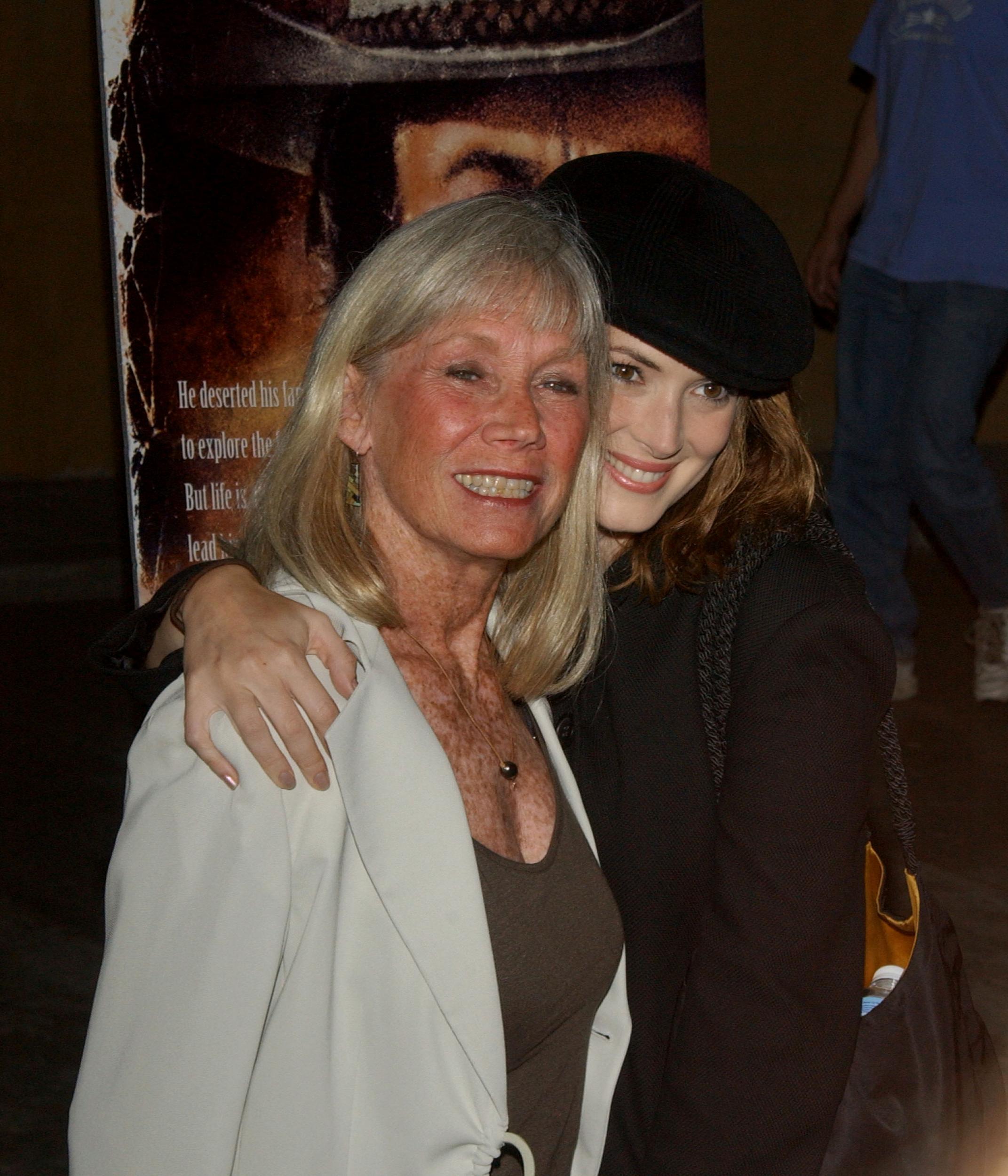 HQ_0020.jpg HQ_0020.jpg