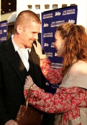is_10211369.jpg is_10211369.jpg