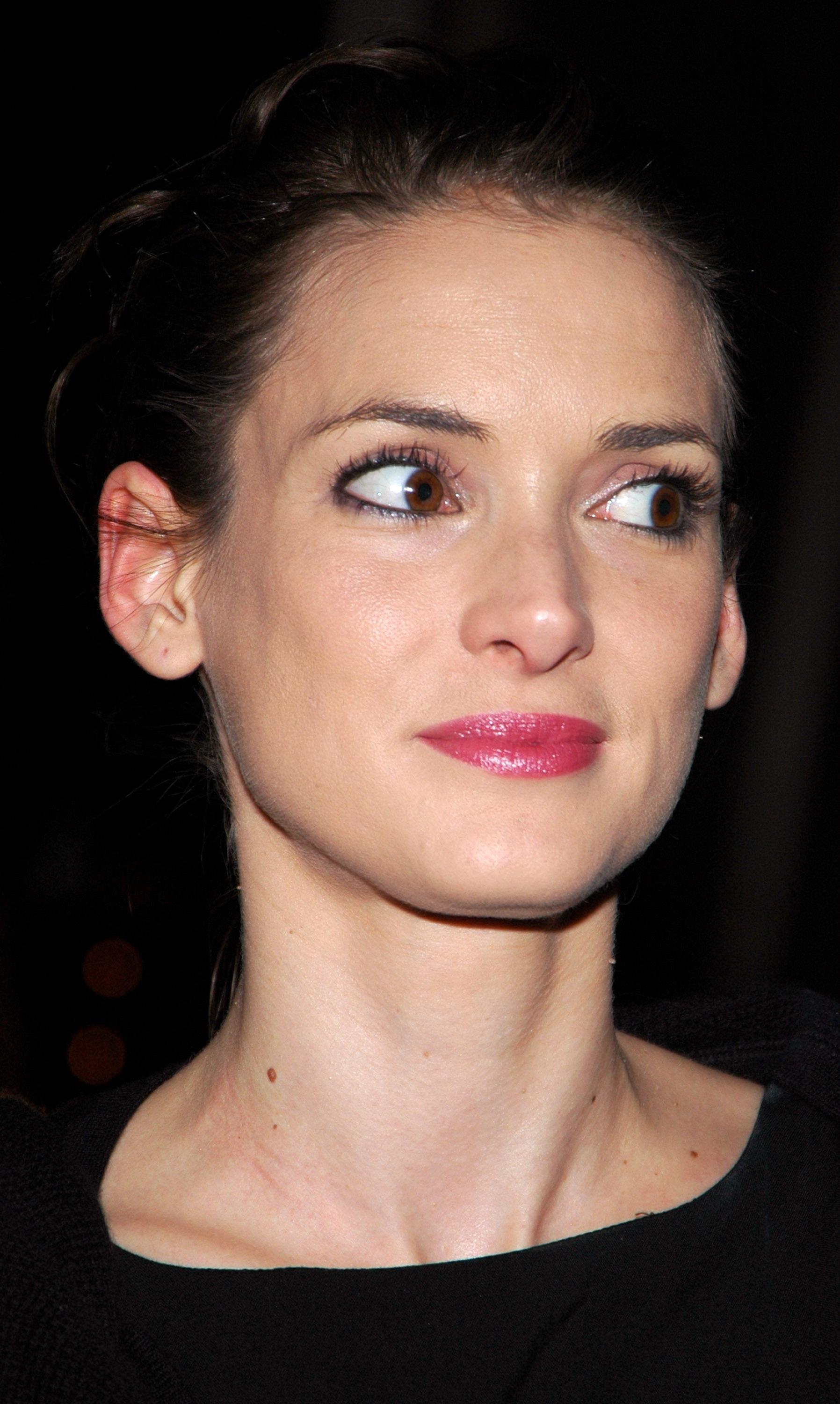 hq002.jpg hq002.jpg