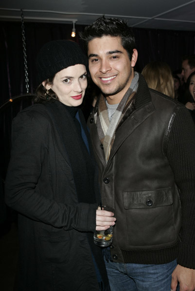 mq-032.jpg mq-032.jpg