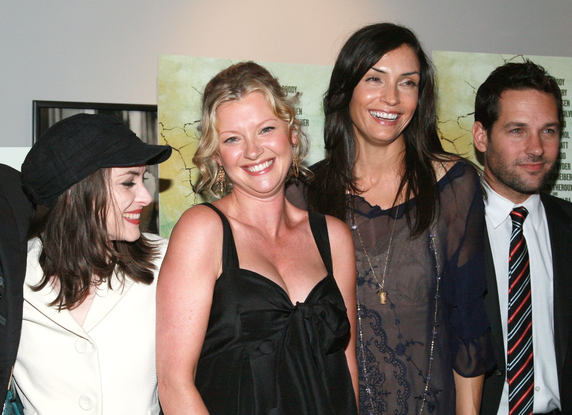 hq-temprem013.jpg hq-temprem013.jpg