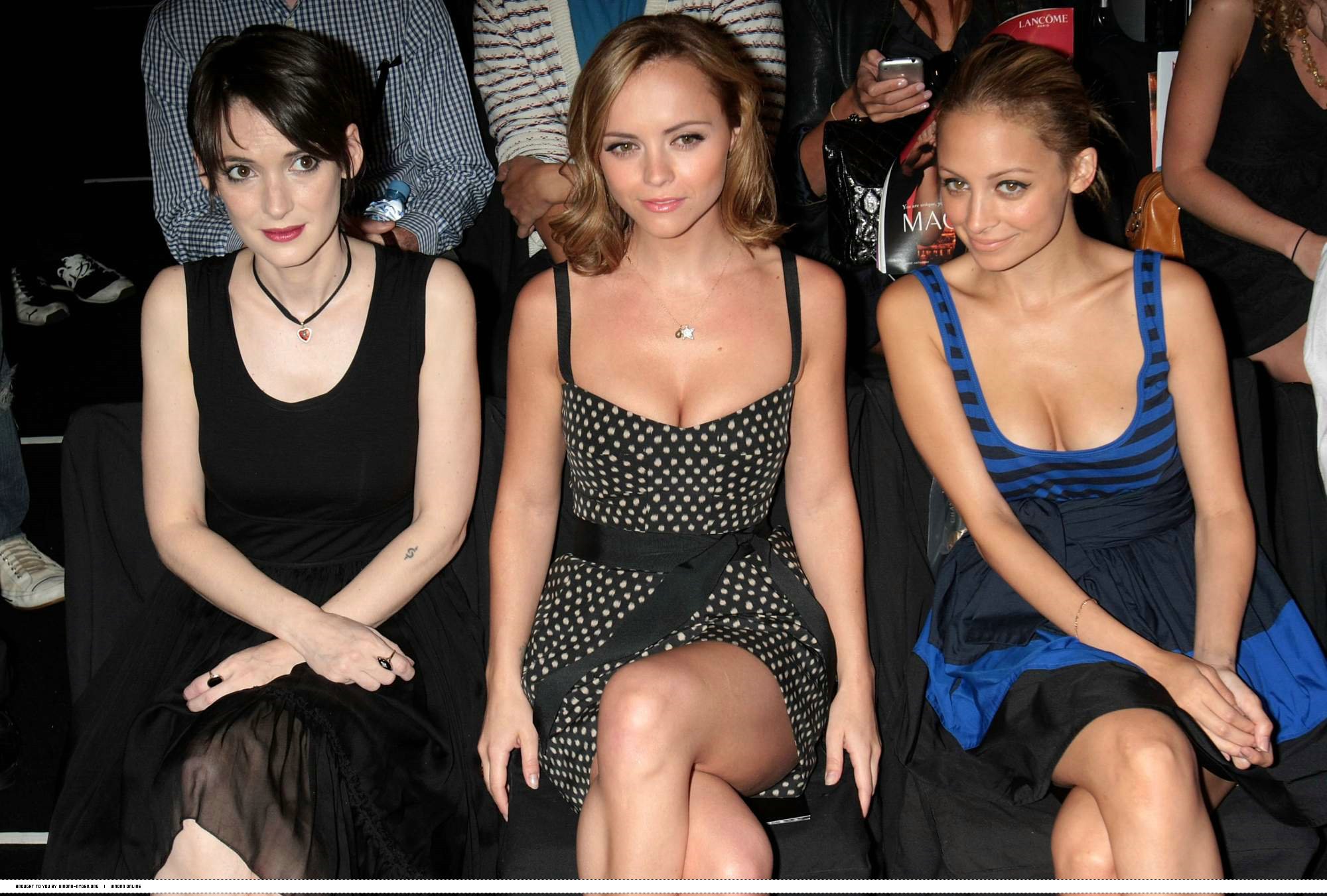hq-002.jpg hq-002.jpg