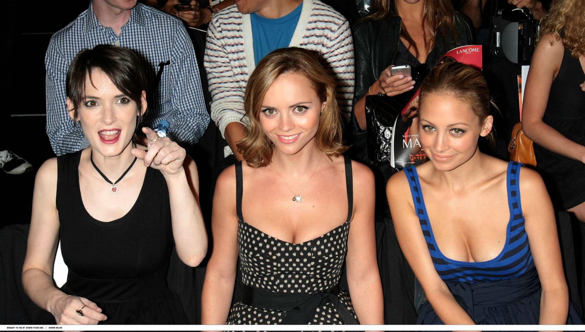 hq-005.jpg hq-005.jpg