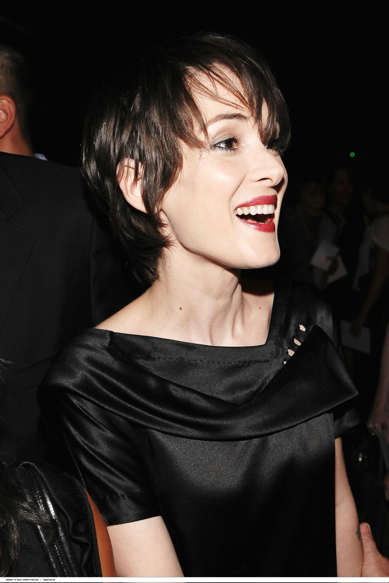hq-015.jpg hq-015.jpg