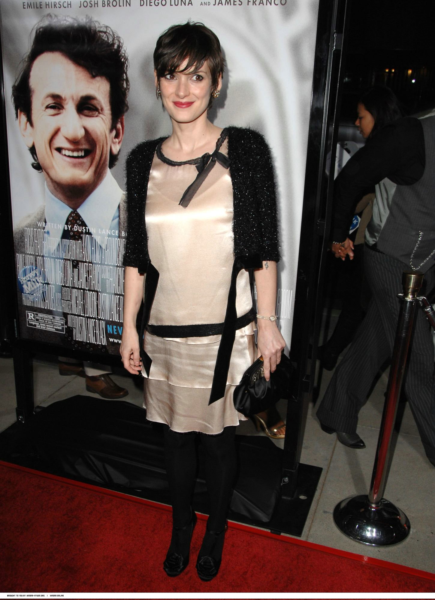 hq-a_045.jpg hq-a_045.jpg