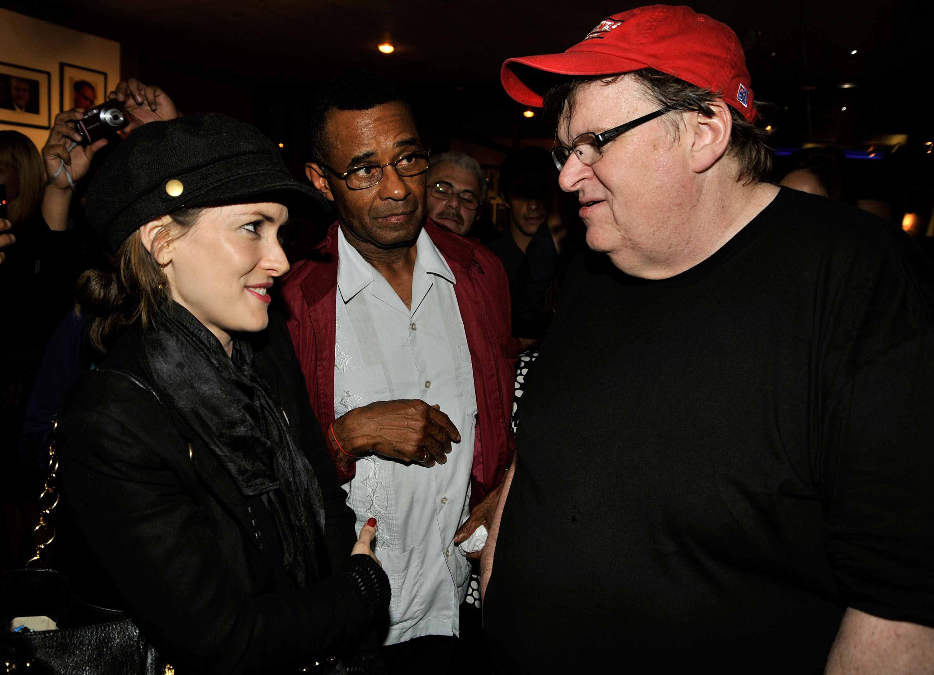 HQ_002.jpg HQ_002.jpg