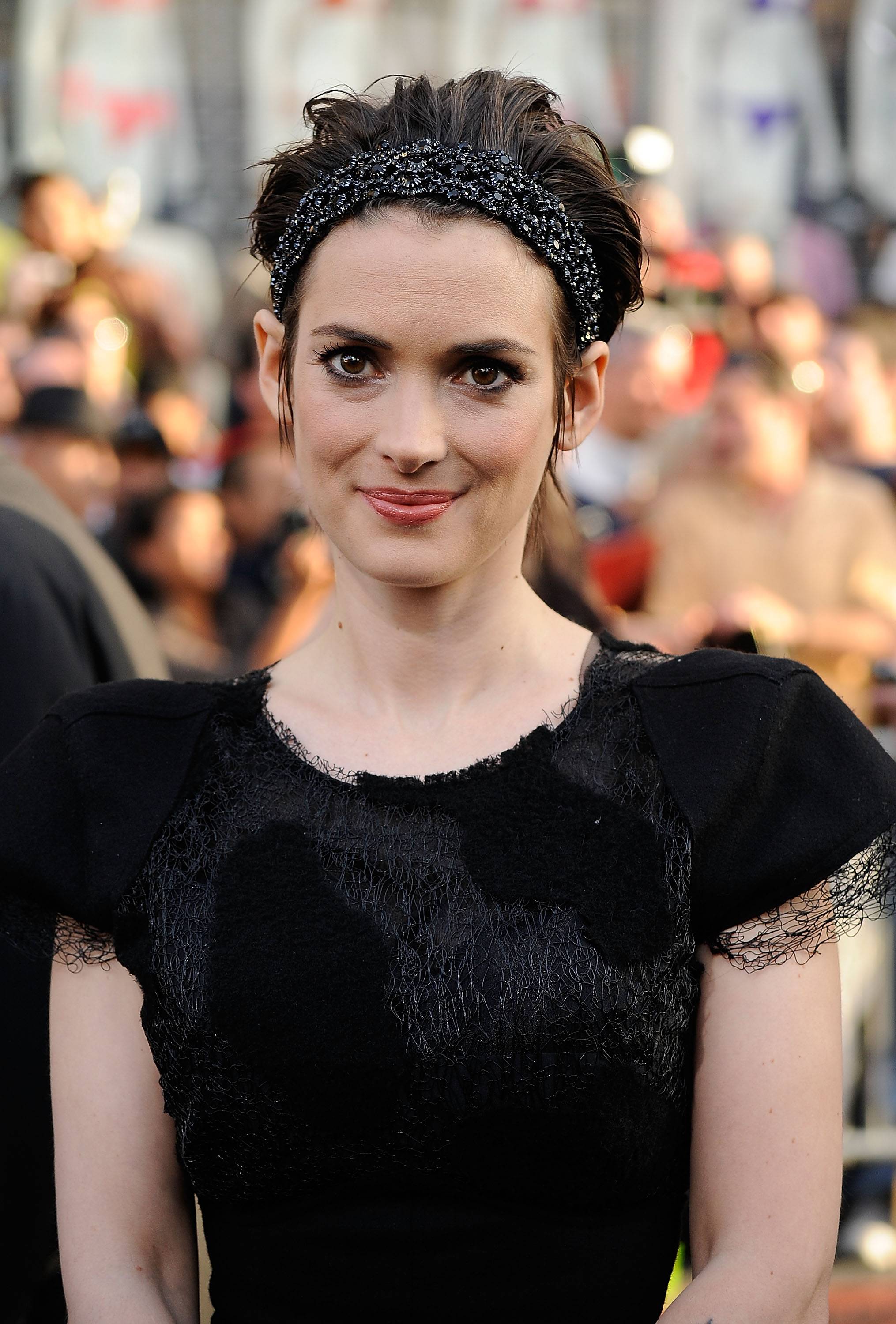 hq056.jpg hq056.jpg