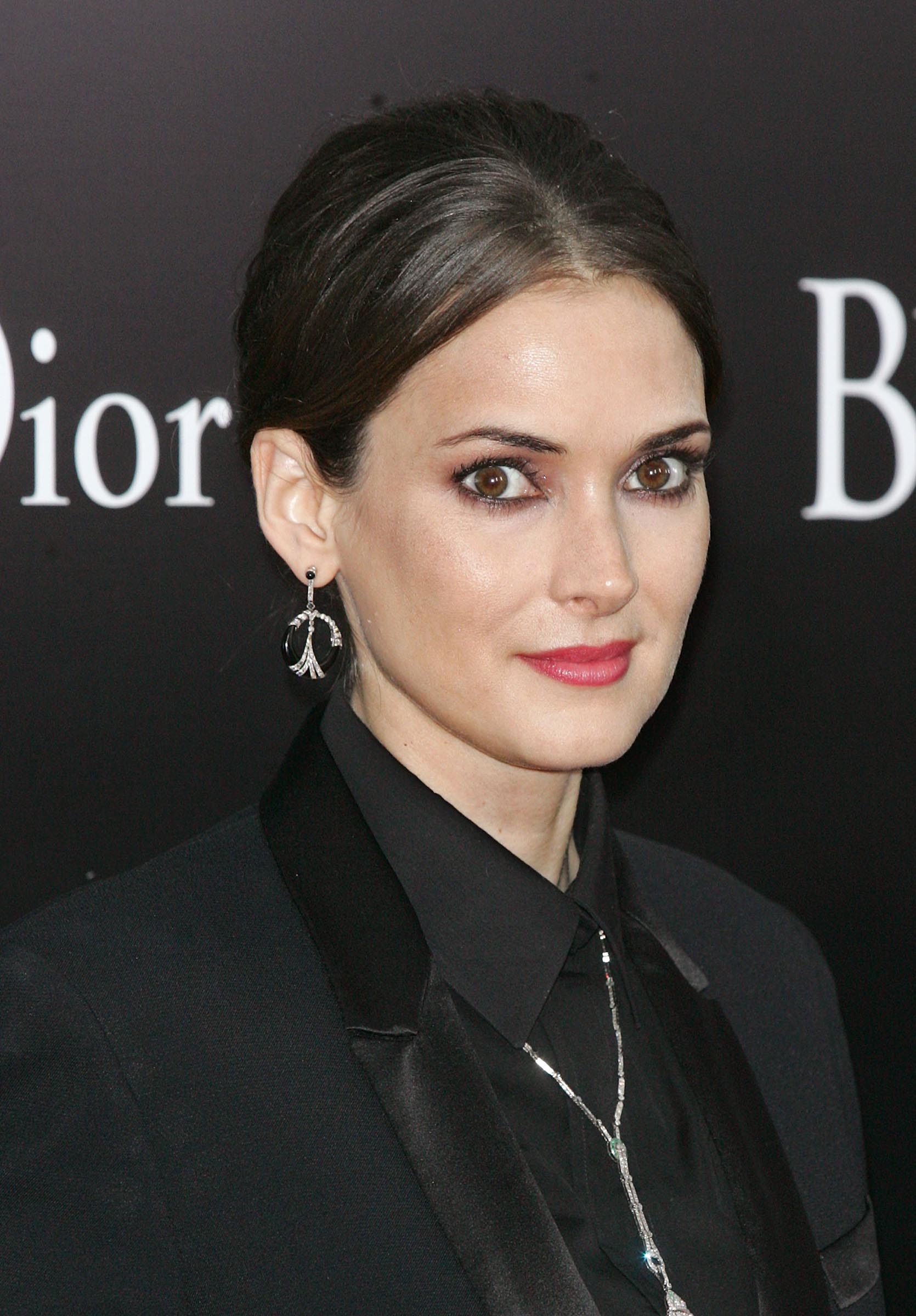 HQ_0027.jpg HQ_0027.jpg