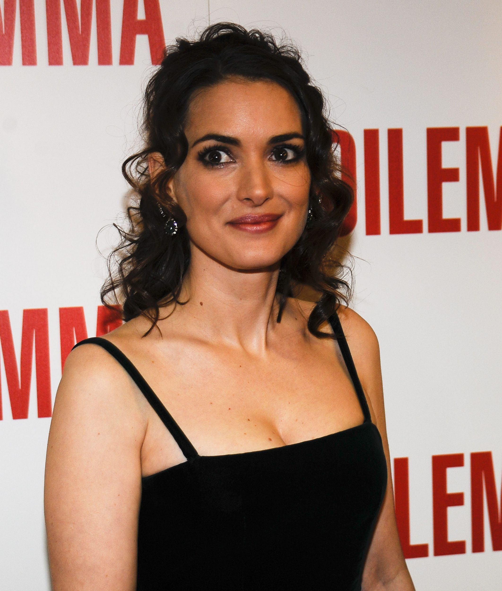 HQ2_0011.jpg HQ2_0011.jpg