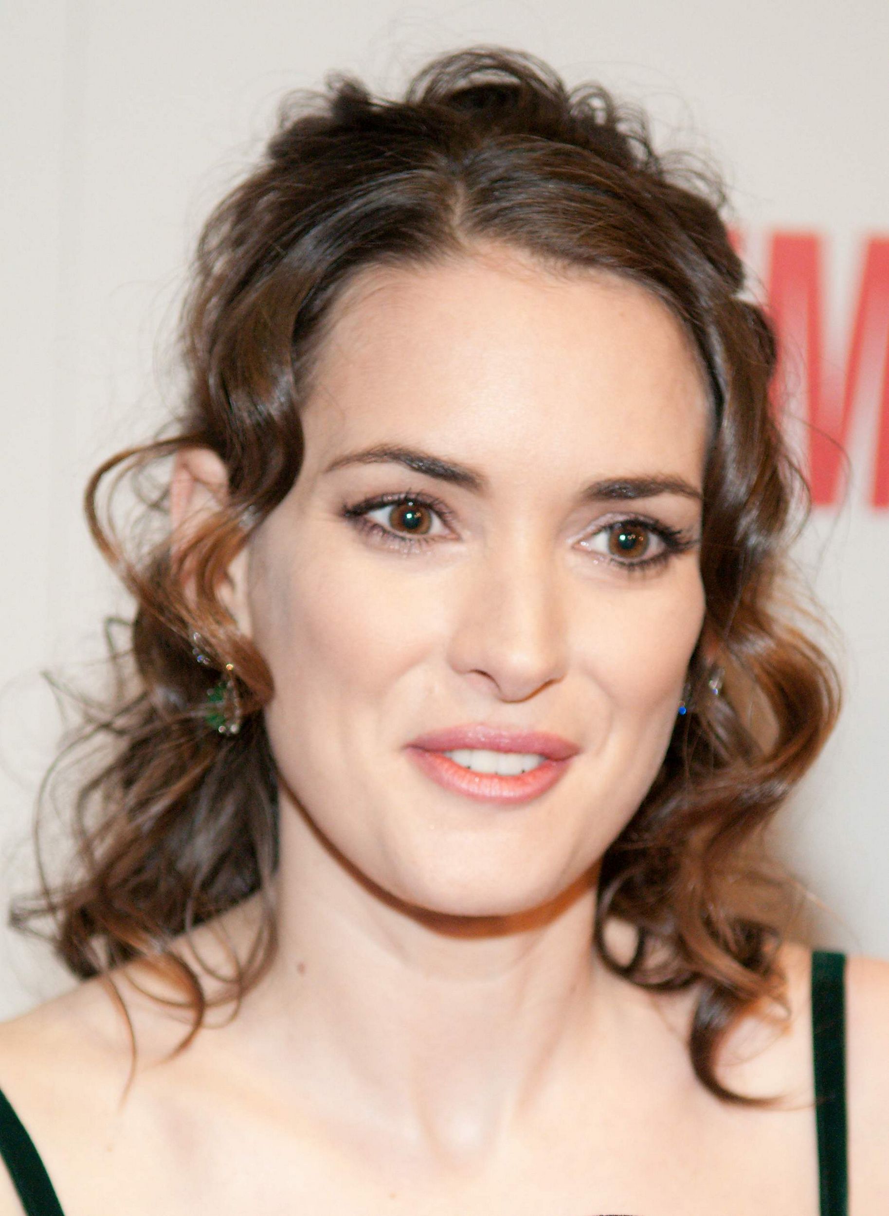 HQ_0003.jpg HQ_0003.jpg