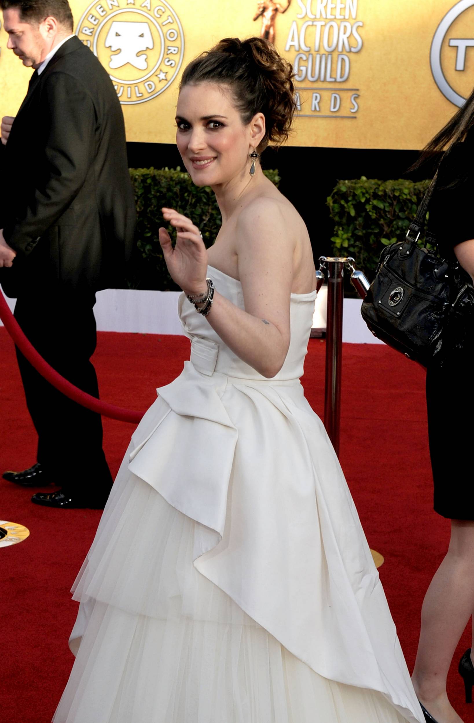 hq_0006.jpg hq_0006.jpg