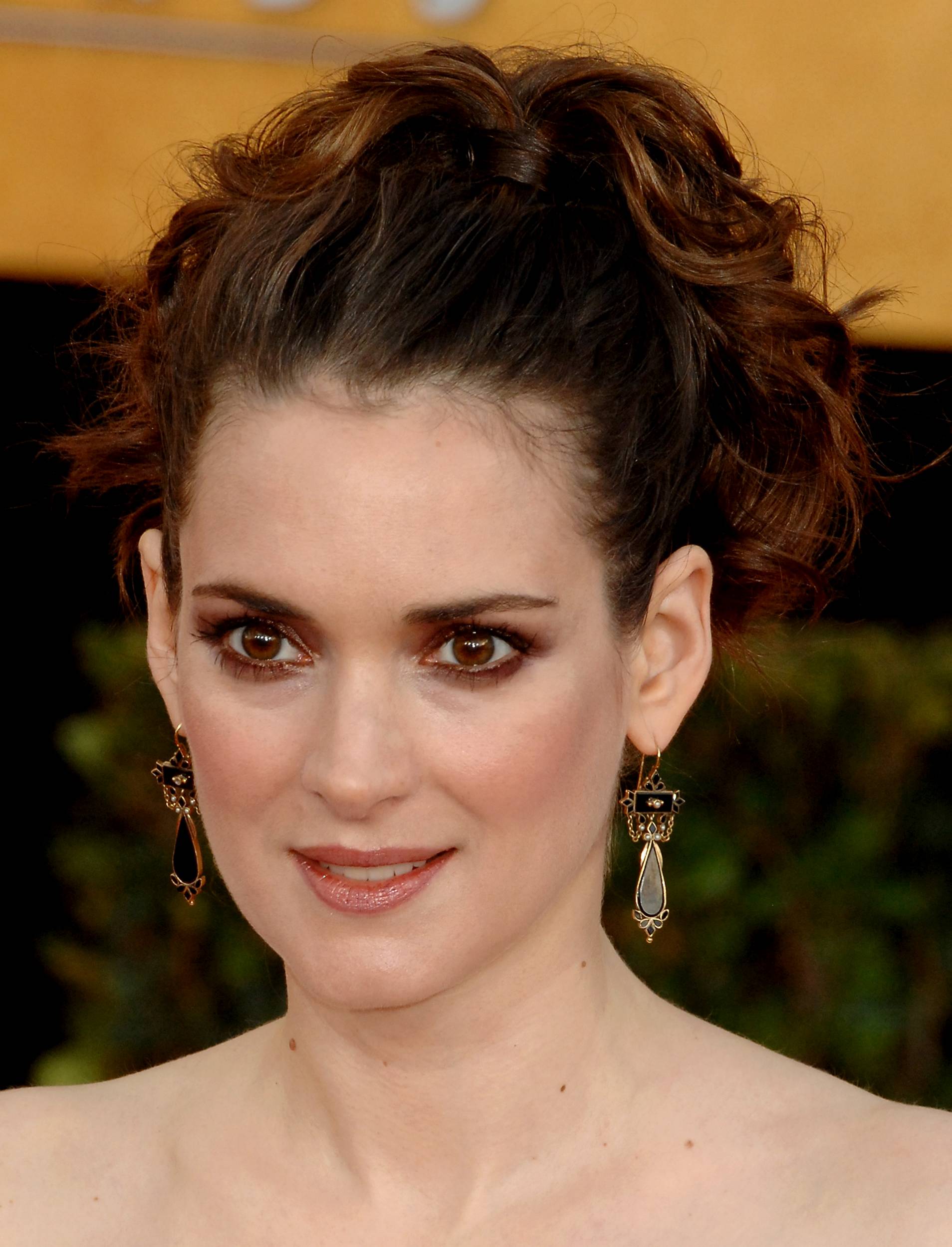 hq_0124.jpg hq_0124.jpg