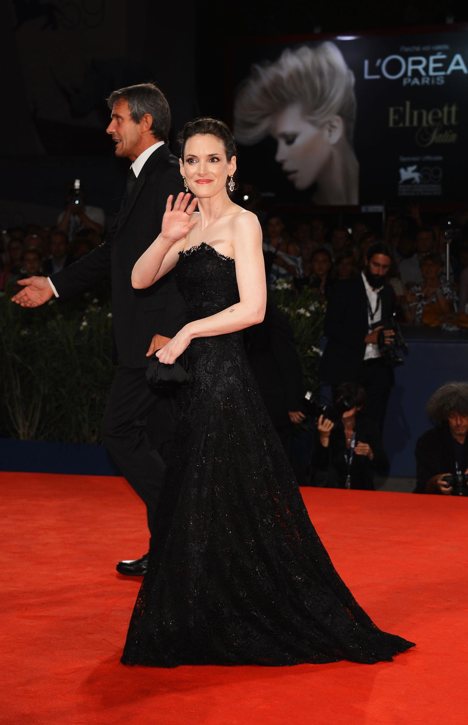 HQ_009.jpg HQ_009.jpg