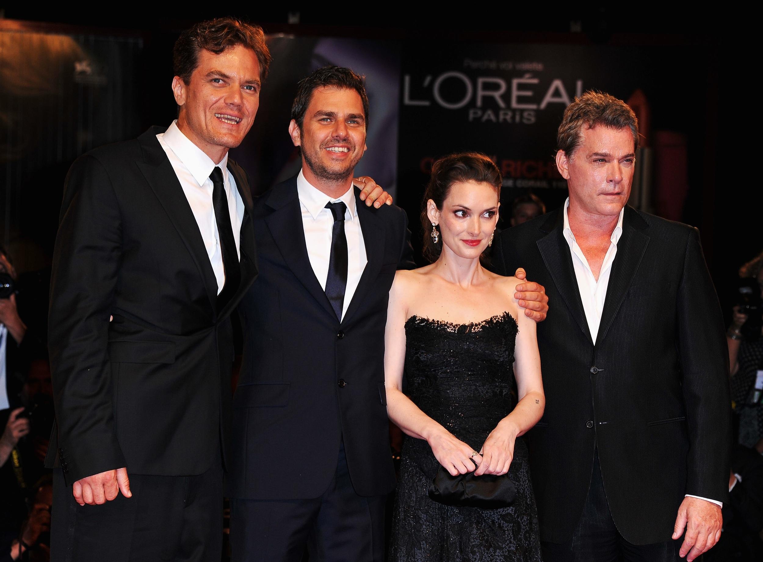 HQ_044.jpg HQ_044.jpg