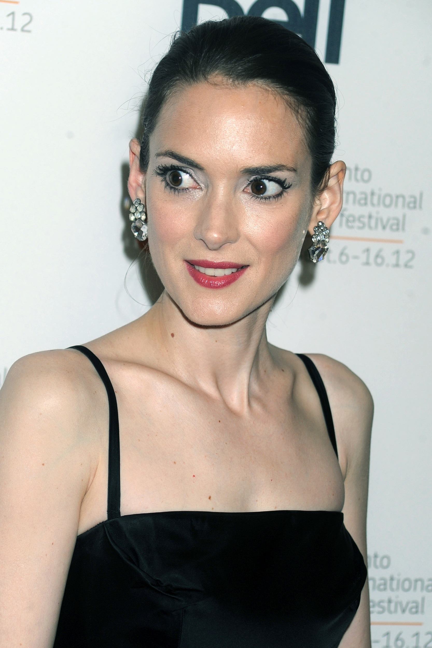 HQ_045.jpg HQ_045.jpg