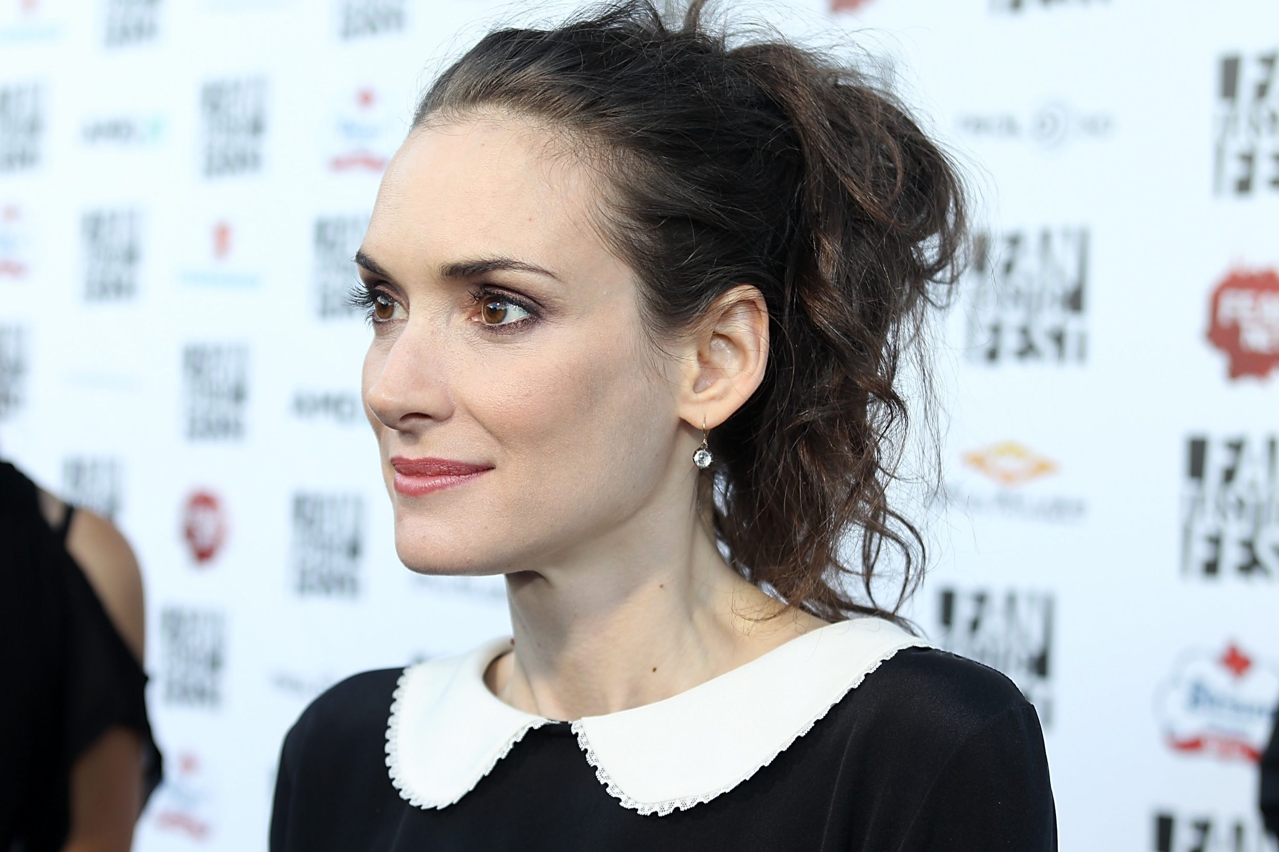 HQ_008.jpg HQ_008.jpg