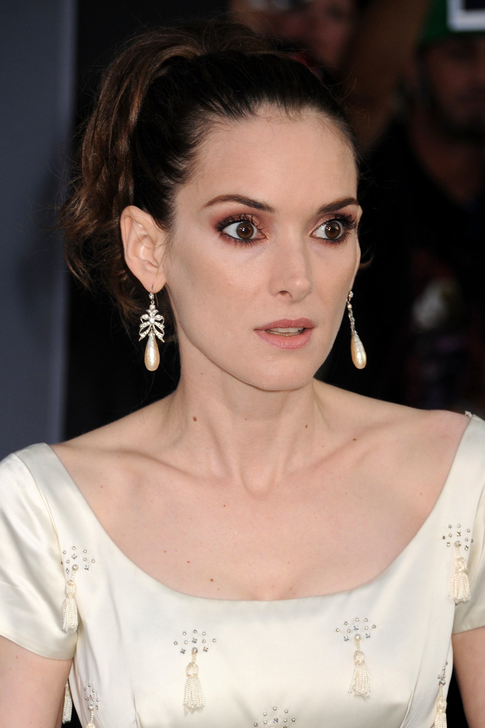 HQ_003.jpg HQ_003.jpg