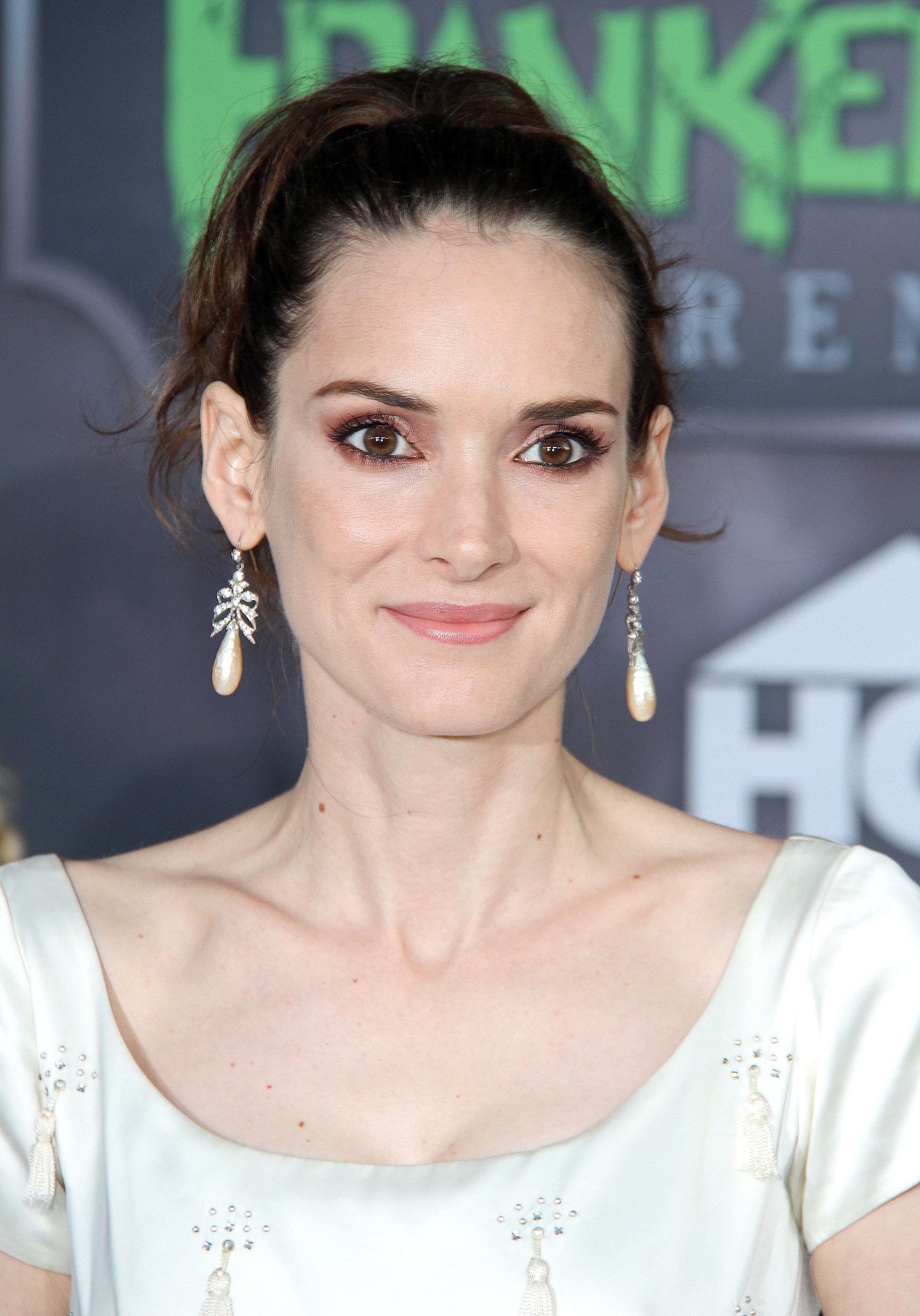 HQ_241.jpg HQ_241.jpg