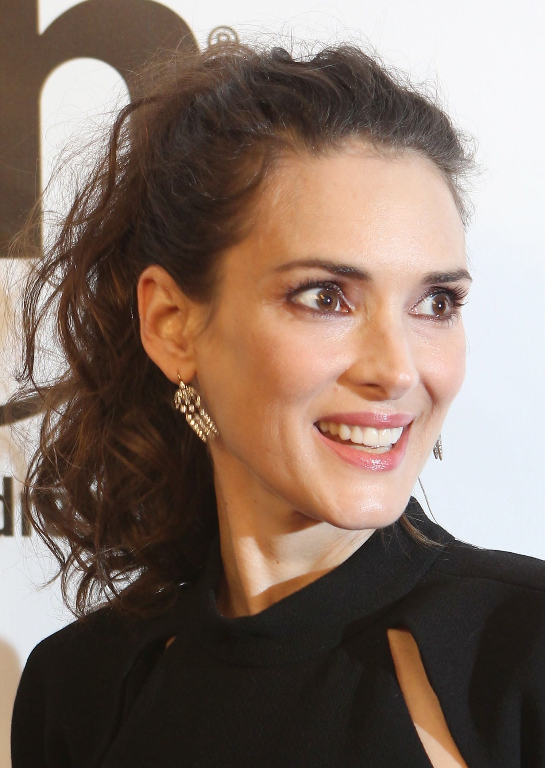HQ-024.jpg HQ-024.jpg