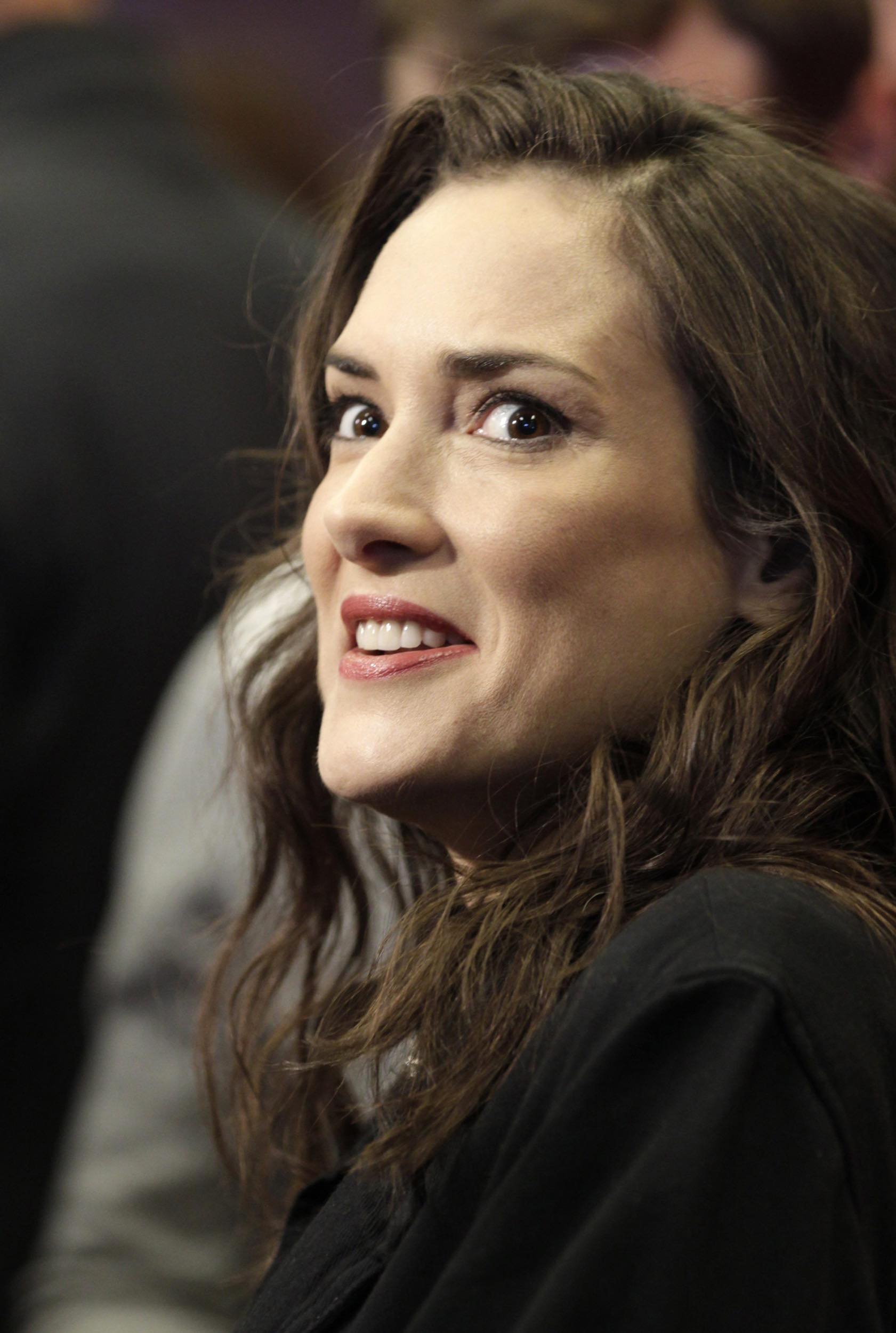 HQ_041.jpg HQ_041.jpg