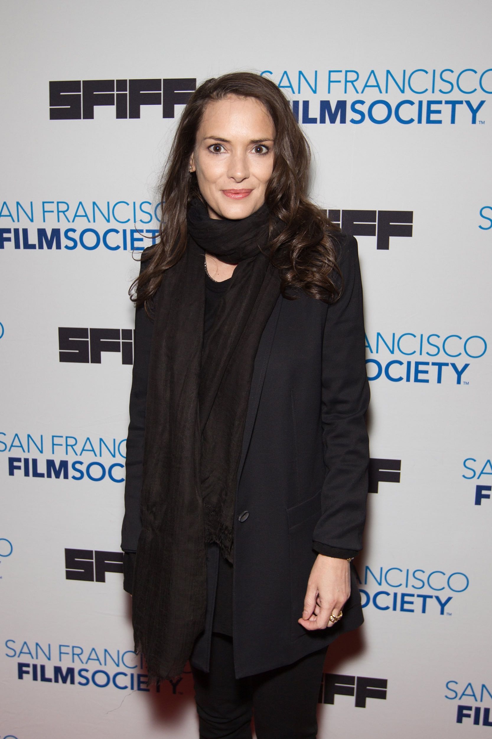 HQ_001.jpg HQ_001.jpg