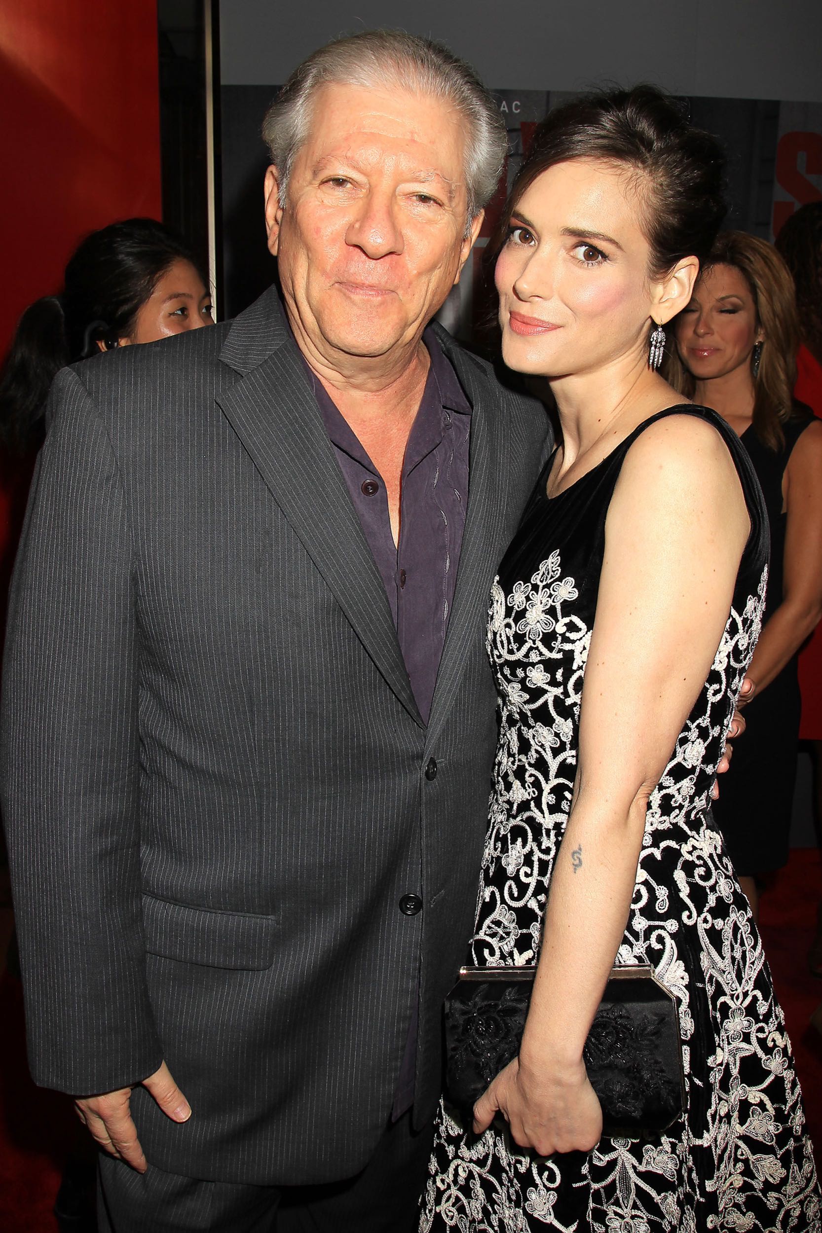HQ_059.jpg HQ_059.jpg