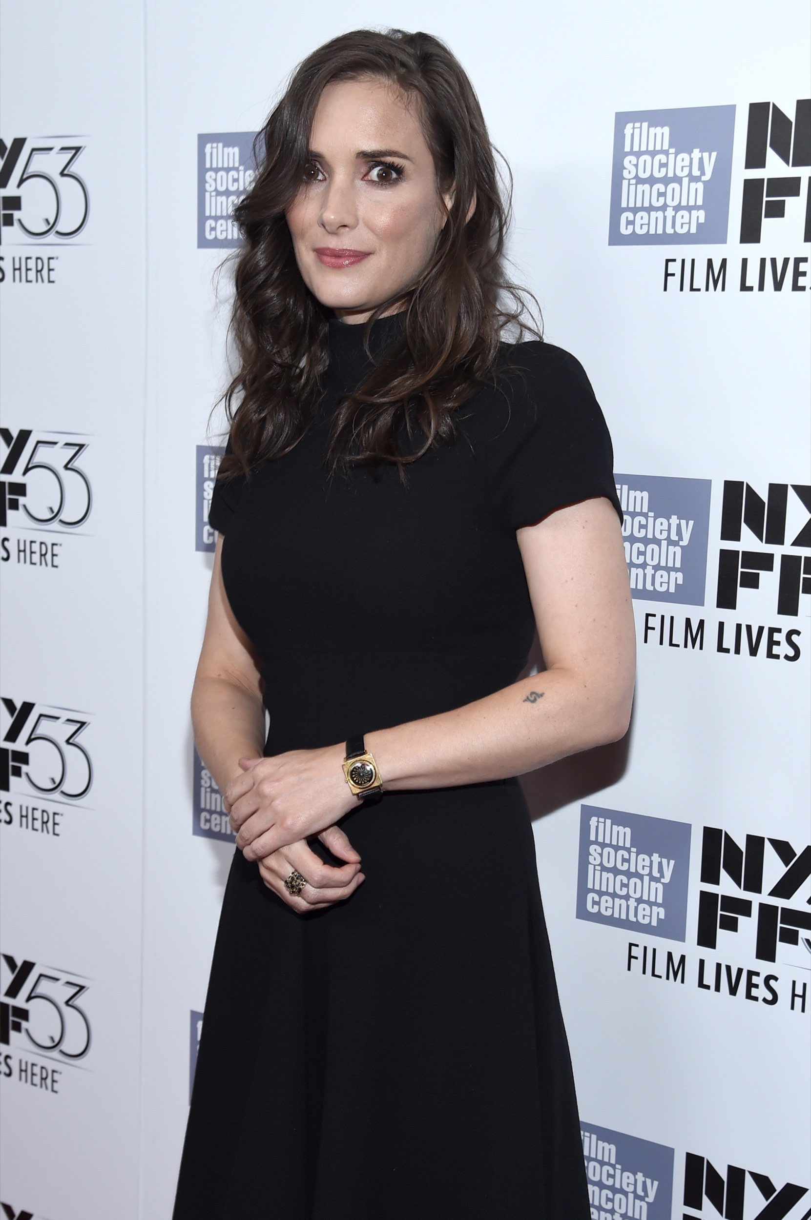 HQ_021.jpg HQ_021.jpg