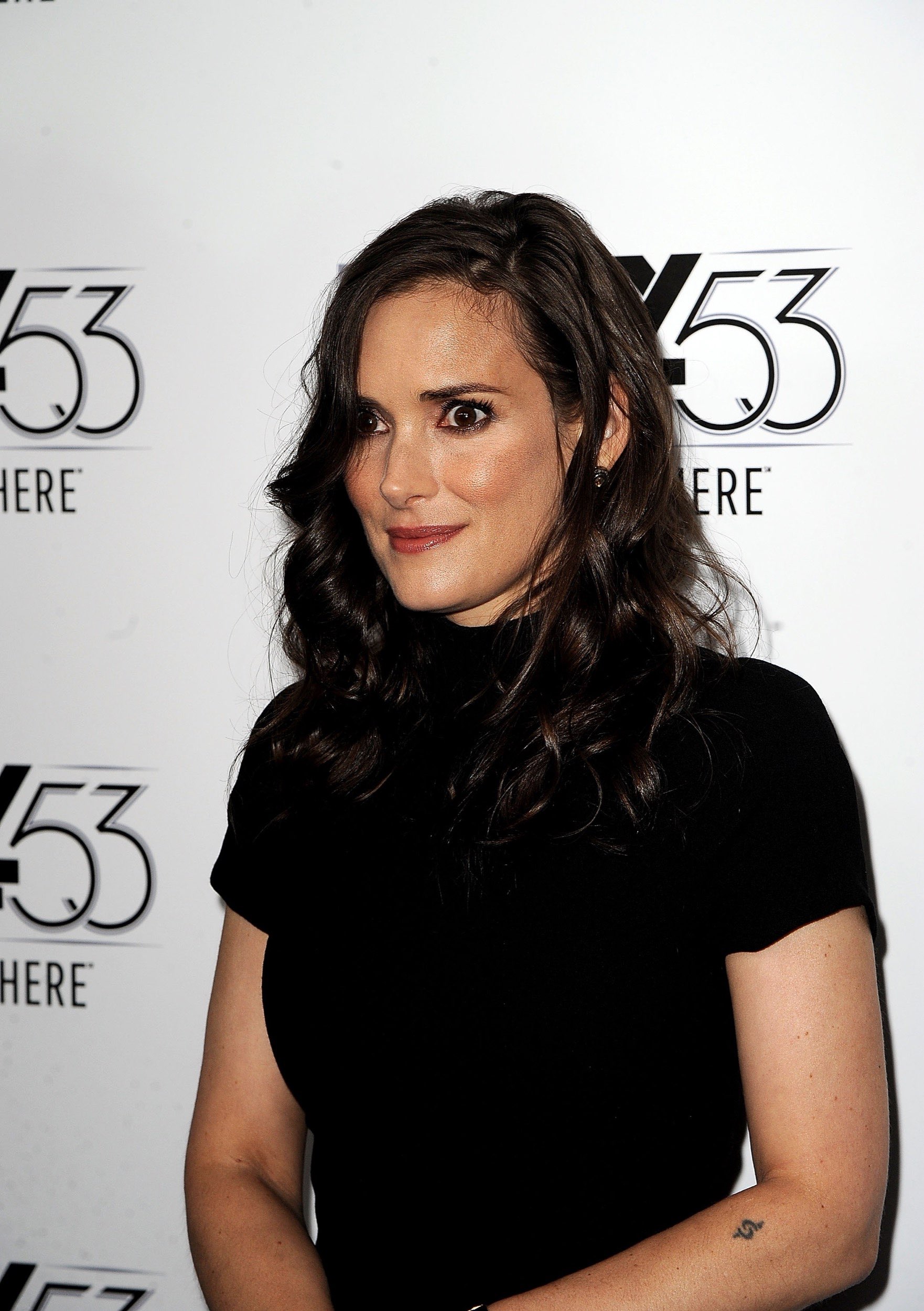 HQ_072.jpg HQ_072.jpg