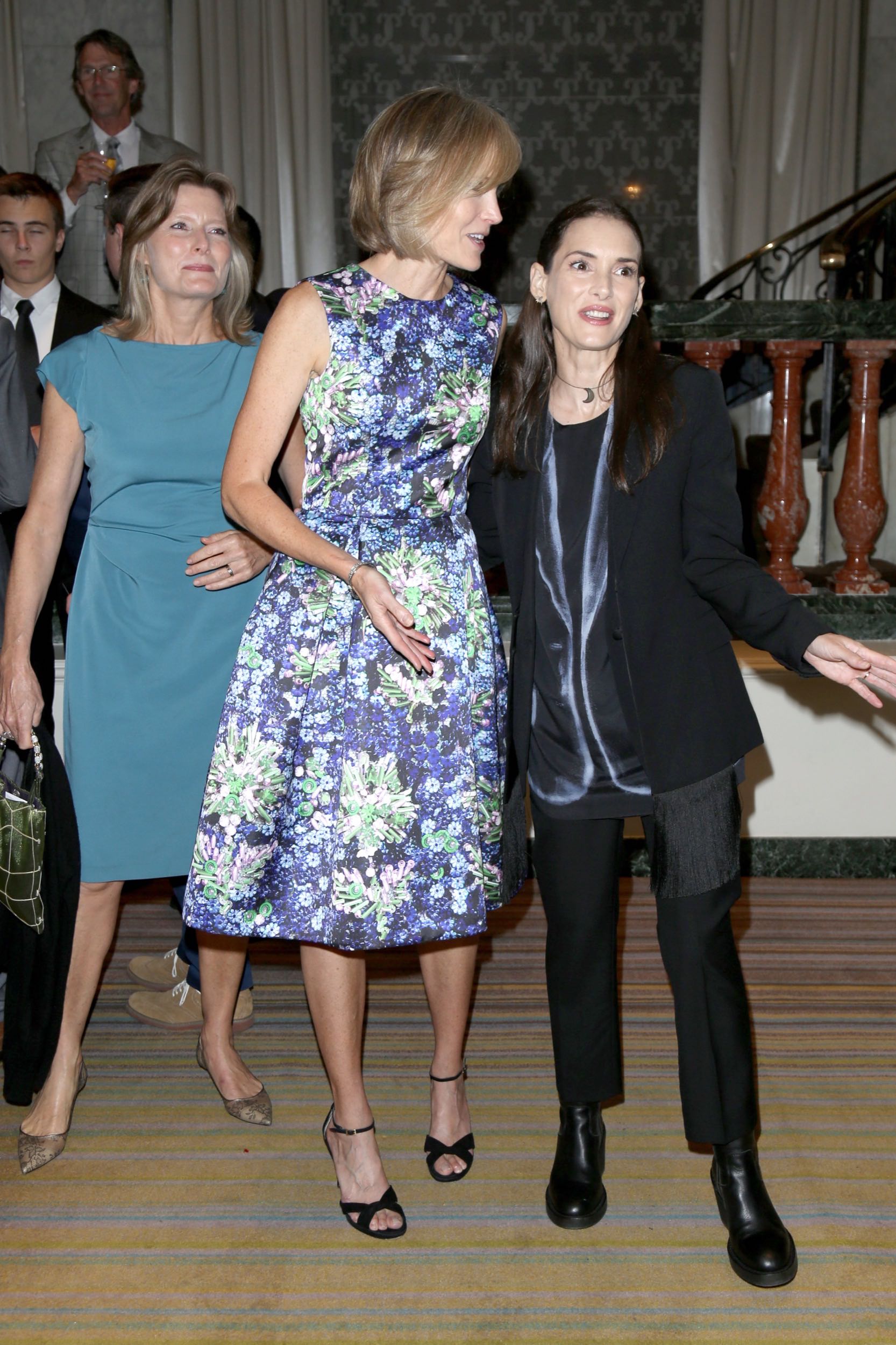 WF-PenCenterIsabelAllende_032.jpg