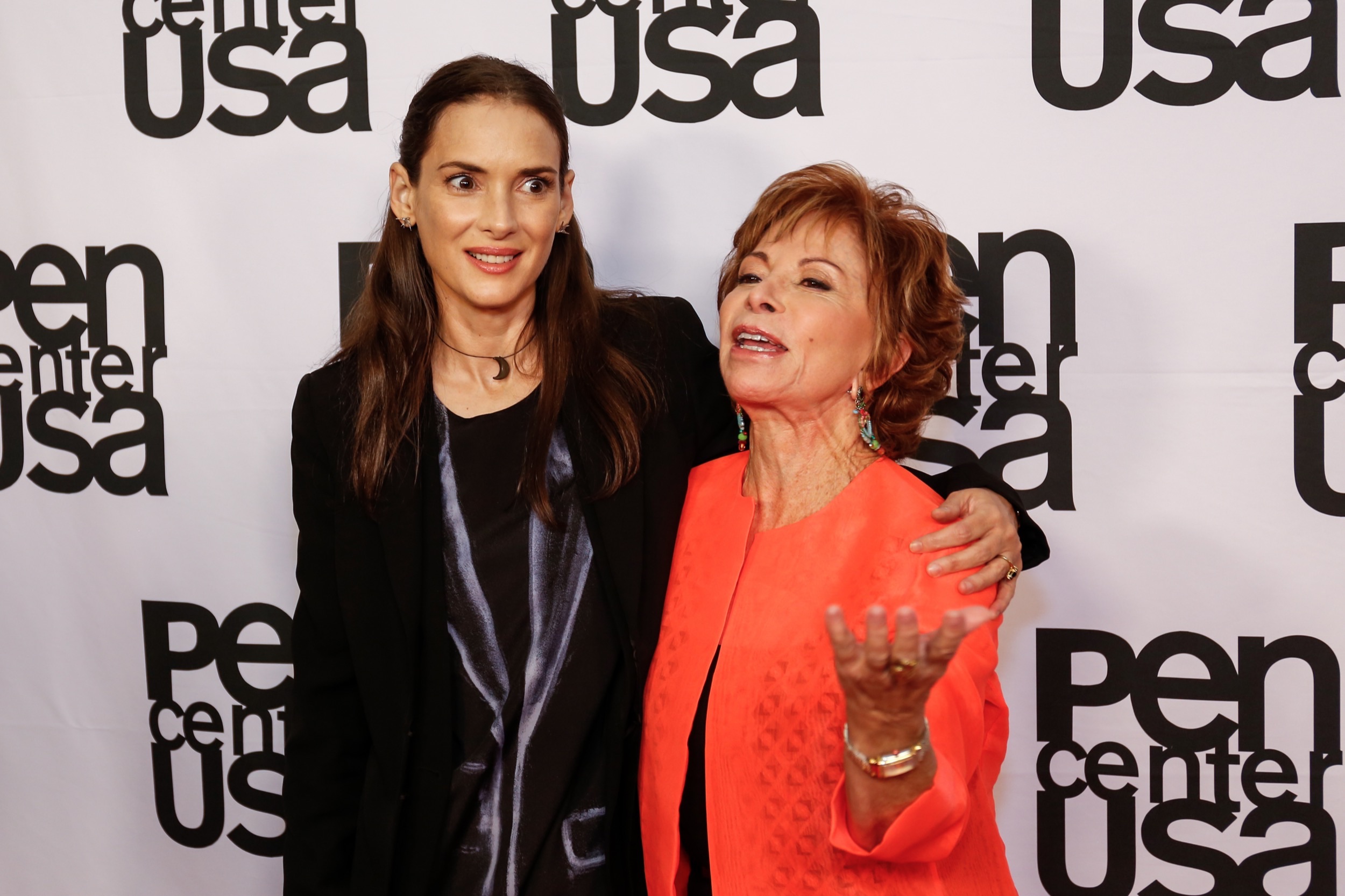 WF-PenCenterIsabelAllende_093.jpg