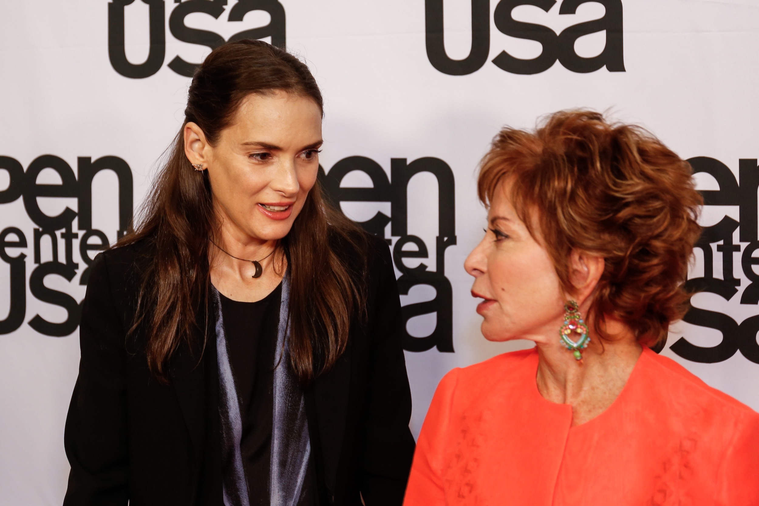 WF-PenCenterIsabelAllende_094.jpg WF-PenCenterIsabelAllende_094.jpg