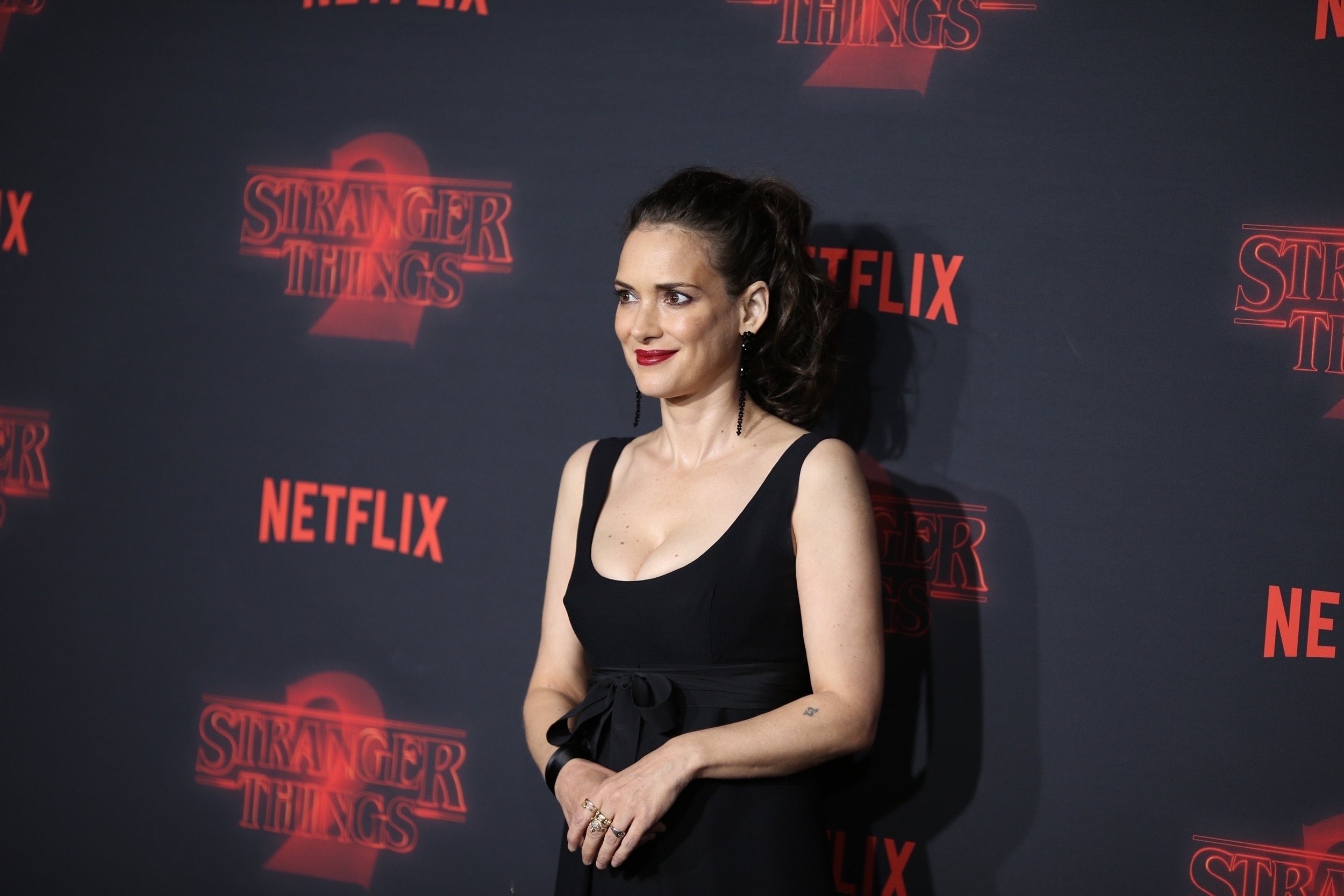 WF-StrangerThingsS2Premiere_064.jpg WF-StrangerThingsS2Premiere_064.jpg