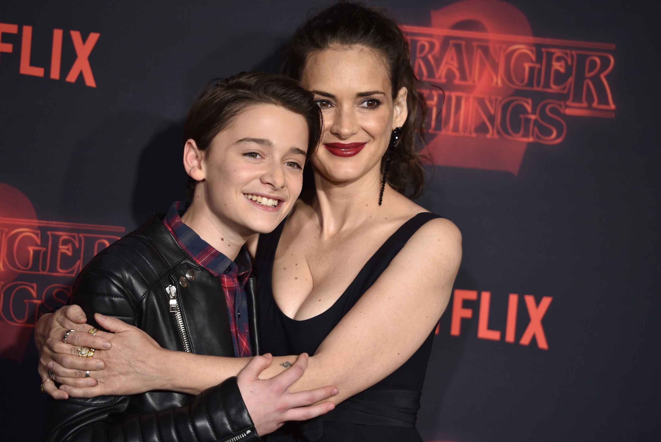 WF-StrangerThingsS2Premiere_250.jpg