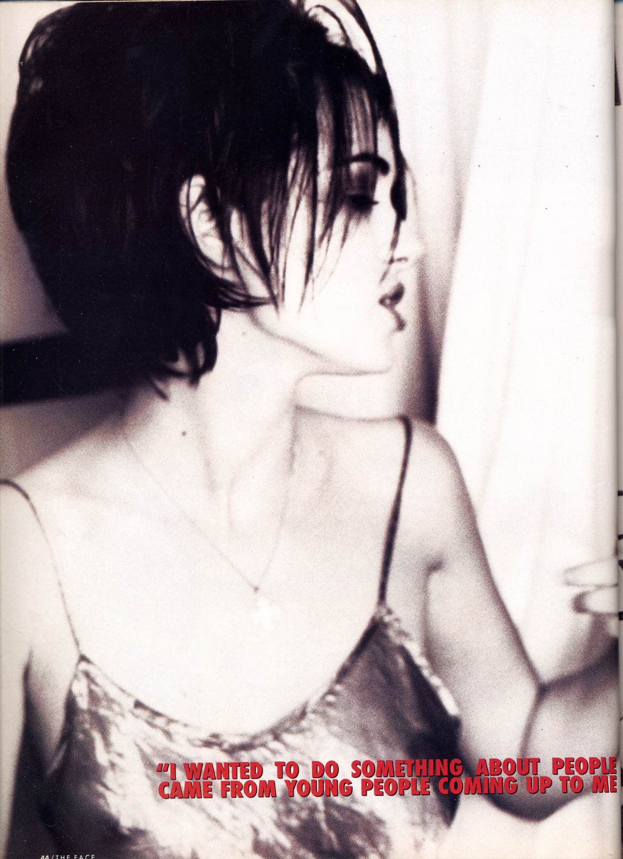 アート・デザイン・音楽 THE FACE 1994.07 Winona Ryder 1994 - The Face - July - 005 - Winona Forever Photo Gallery |