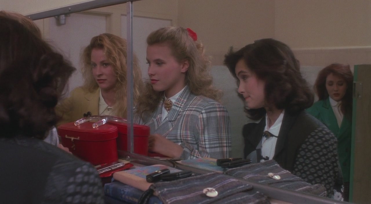 heathers_0129.jpg heathers_0129.jpg
