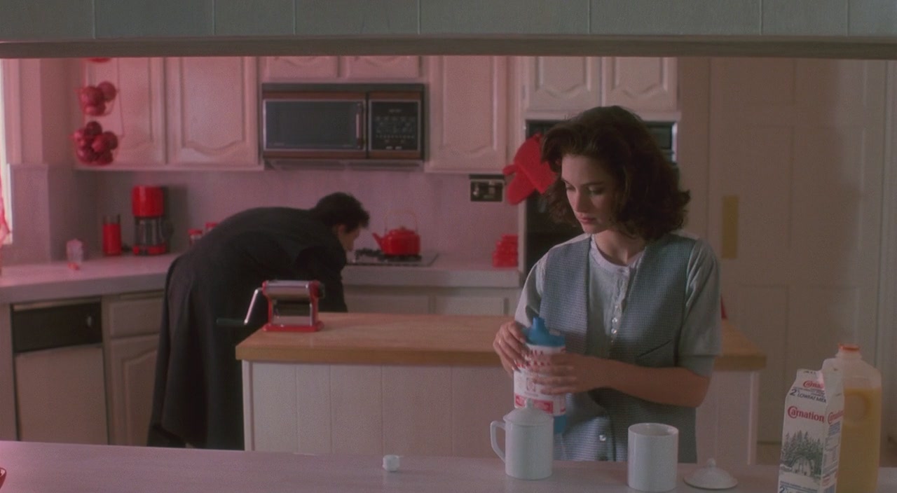 heathers_0405.jpg heathers_0405.jpg