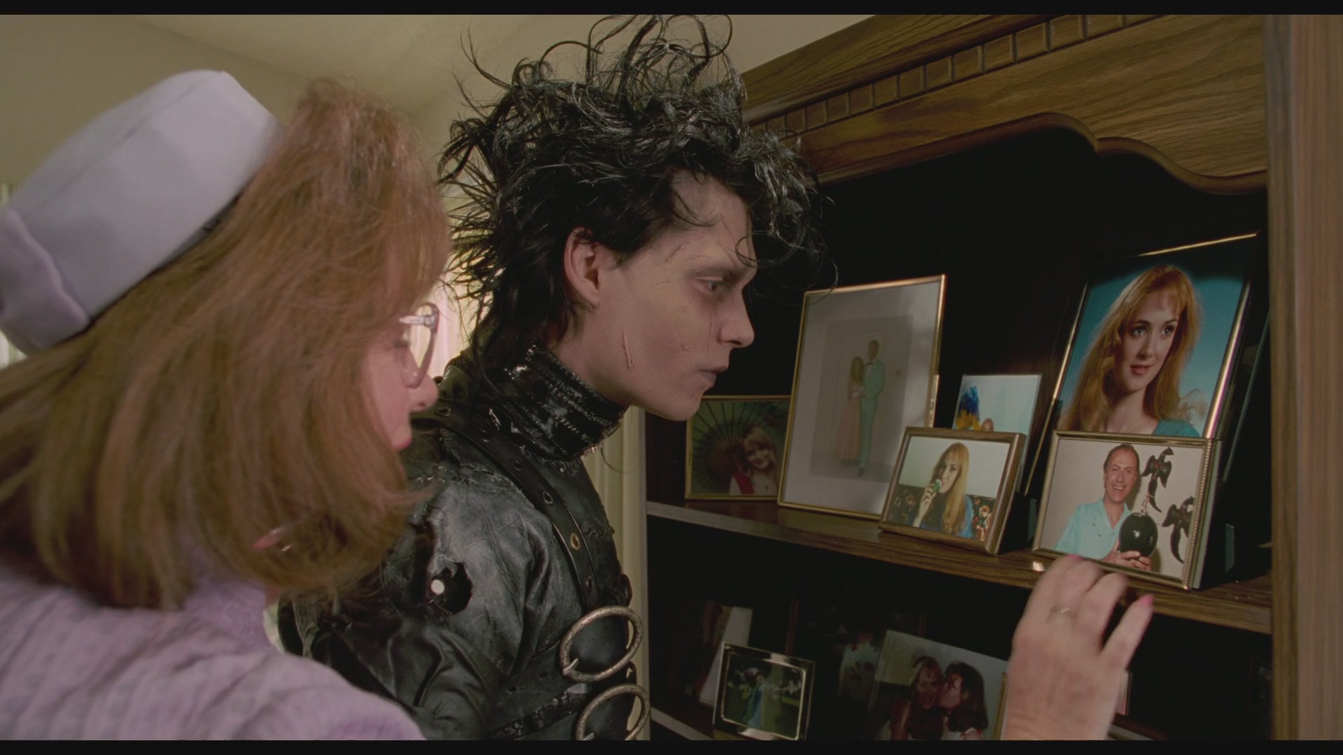 WF-EdwardScissorhands_042.jpg WF-EdwardScissorhands_042.jpg