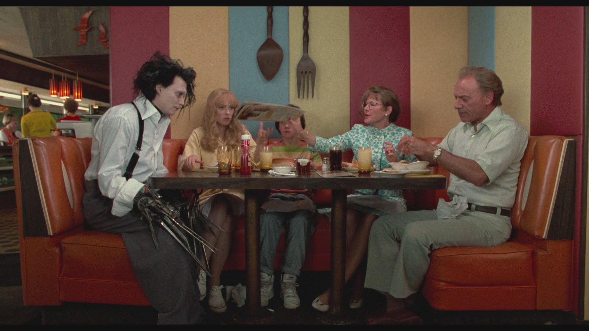 WF-EdwardScissorhands_212.jpg WF-EdwardScissorhands_212.jpg