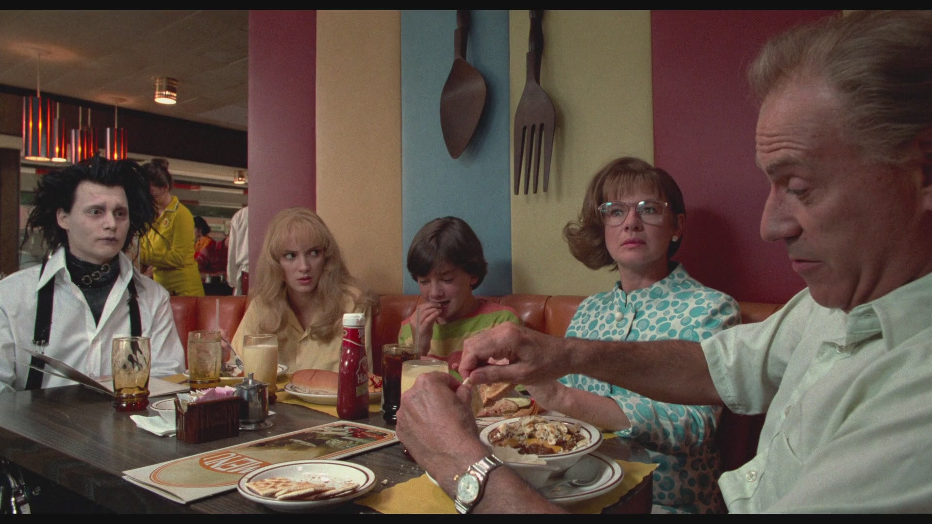 WF-EdwardScissorhands_218.jpg WF-EdwardScissorhands_218.jpg
