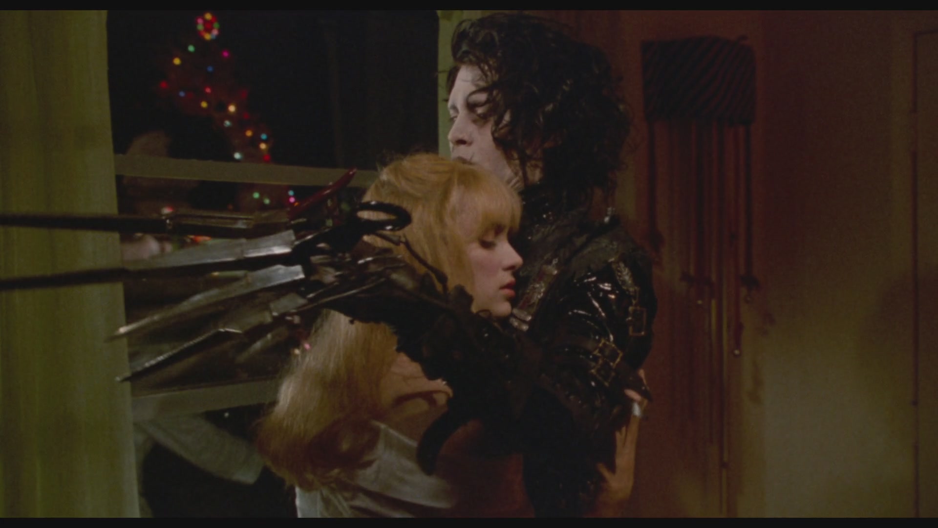 WF-EdwardScissorhands_490.jpg