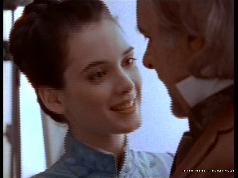 BSD_DVD_Extras_(Winona_Online)_008.jpg