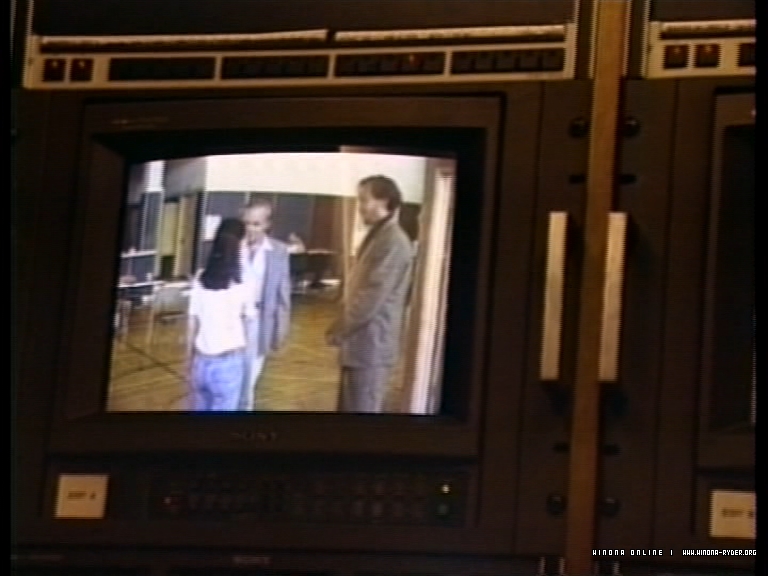 BSD_DVD_Extras_(Winona_Online)_140.jpg