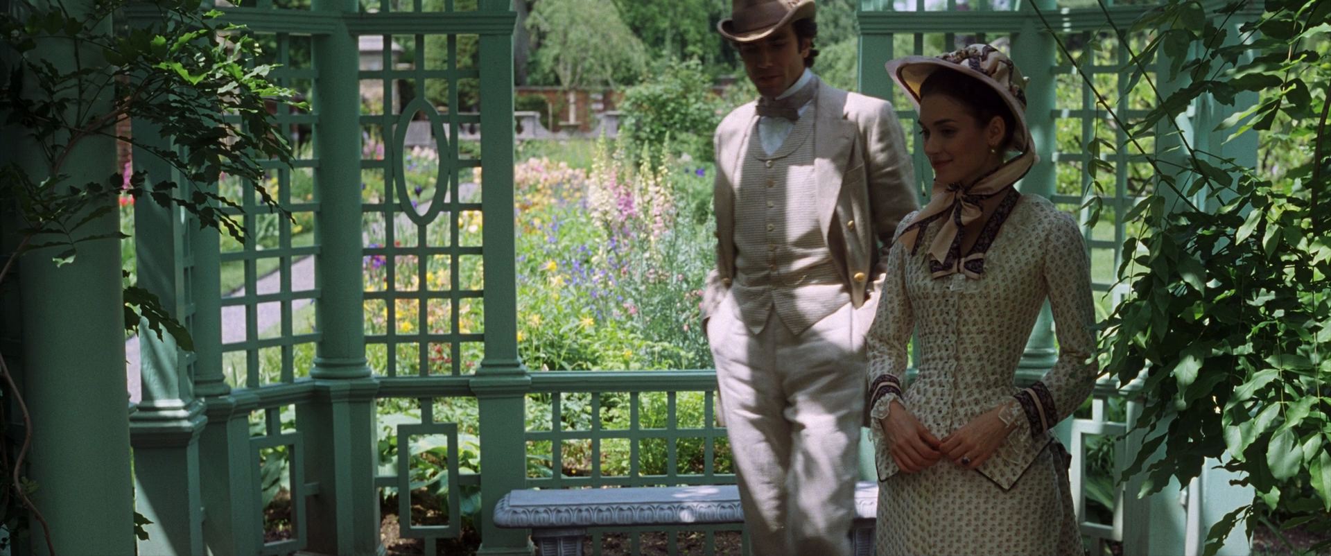 theageofinnocence-0215.jpg theageofinnocence-0215.jpg