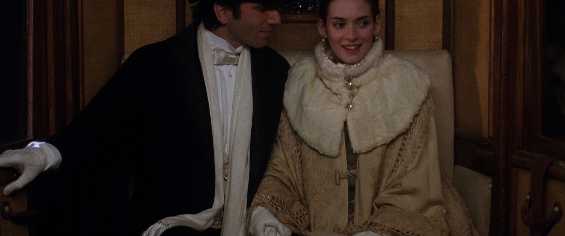 theageofinnocence-0330.jpg theageofinnocence-0330.jpg