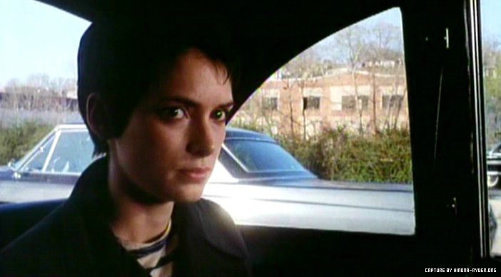 girl-interrupted_deleted-scenes_015.jpg girl-interrupted_deleted-scenes_015.jpg