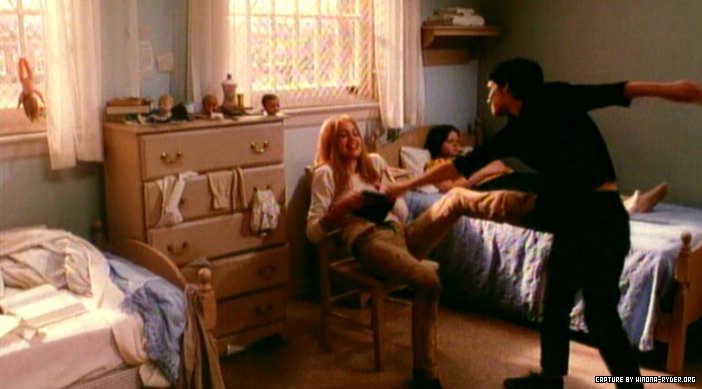 girl-interrupted_deleted-scenes_072.jpg girl-interrupted_deleted-scenes_072.jpg